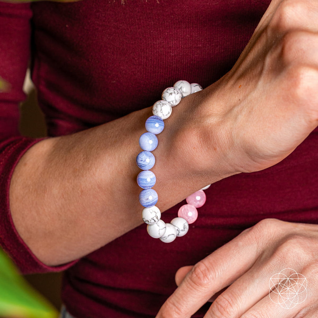 Crystal Bracelet for Sleep & Anxiety – Howlite, Blue Lace Agate & Rose Quartz